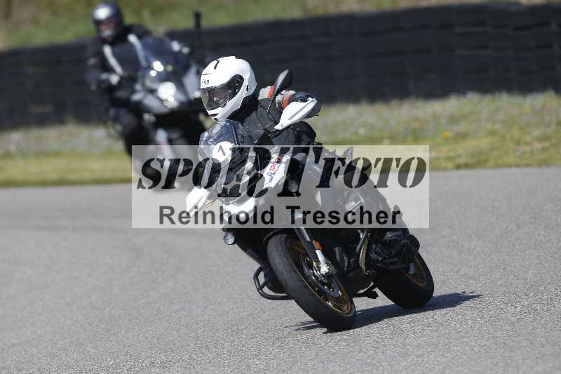 /01 02.04.2026 MAZ ADR/Gruppe gelb Gruppe gruen/1